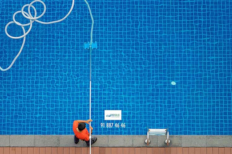 Di adiós al agua verde de tu piscina con estos tratamientos